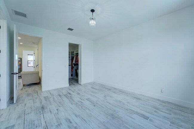Building Photo - 16234 Sea Turtle Pl