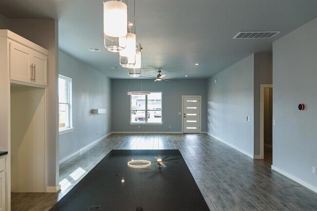 Building Photo - 508 Remington Ave