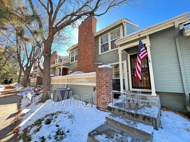 Building Photo - 2913 W Long Cir