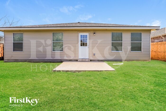 Building Photo - 5705 Addington Dr