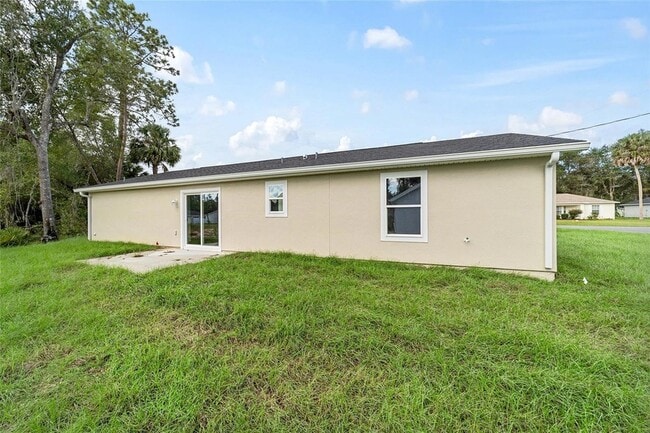 Building Photo - 691 NE 130th Ct