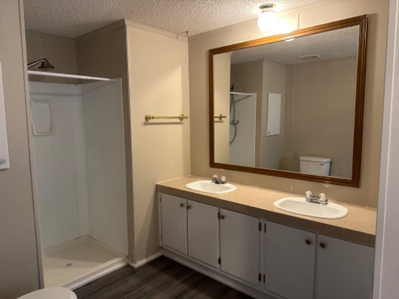 Building Photo - 141 James Way