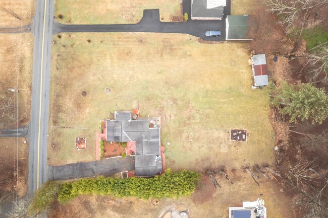 Building Photo - 63 Walker Valley Rd
