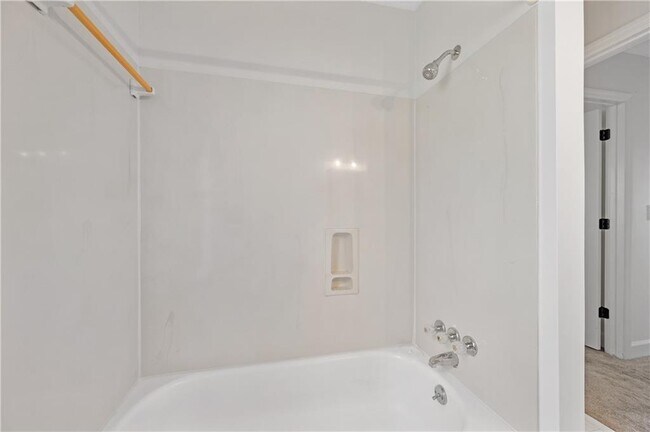 Building Photo - 1771 Defoor Ave NW