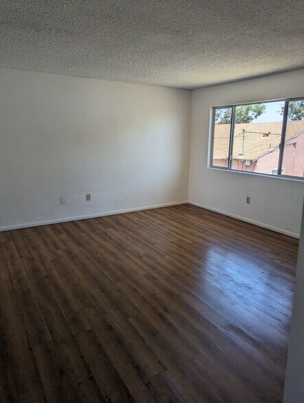 Building Photo - 7123 Lime Ave