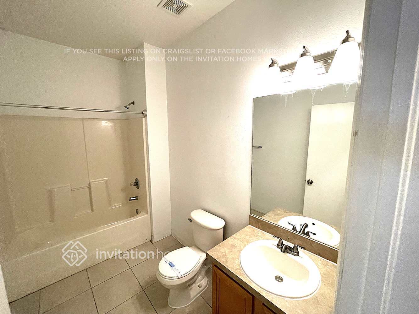 Building Photo - 17503 Sandgate Ct