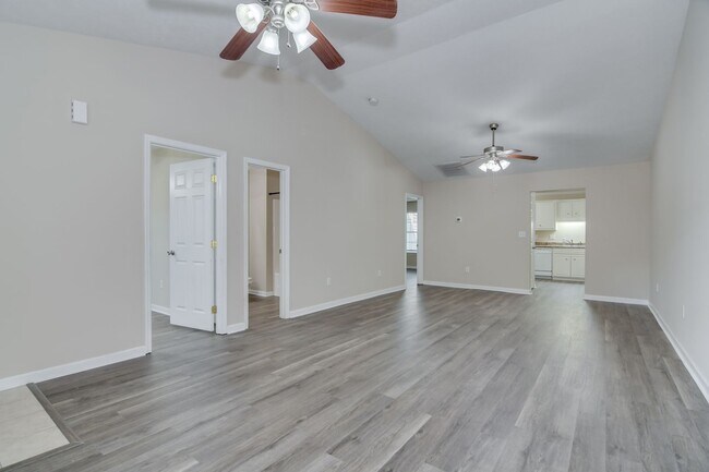 Building Photo - 516 Goodale Court