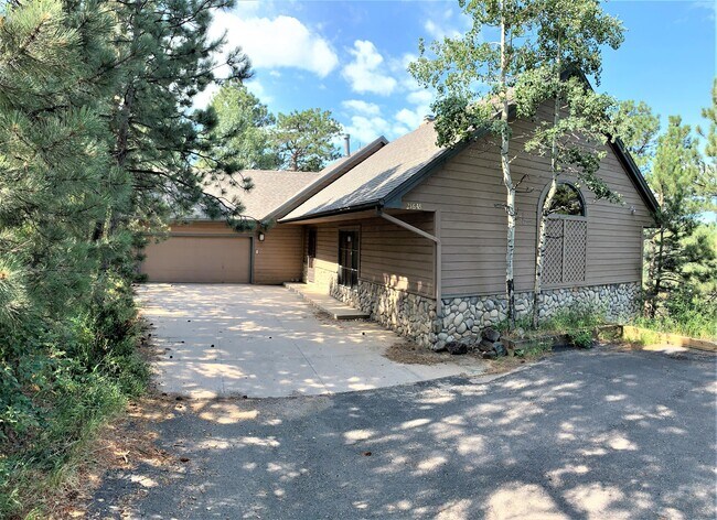 Building Photo - 21648 Mountsfield Dr