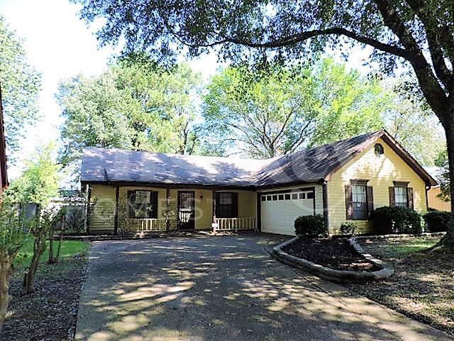 Primary Photo - 6346 Bent Oak Ln