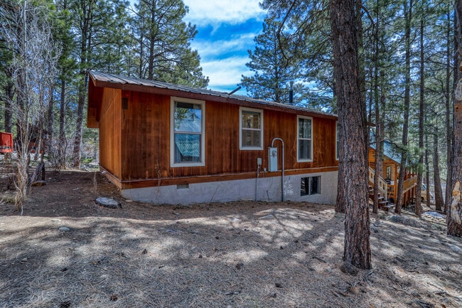 Building Photo - 26 N Debonaire Ct