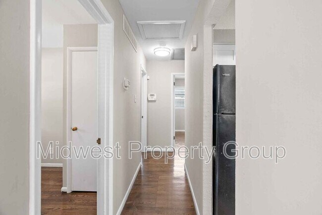Building Photo - 10515 Prestwick Dr