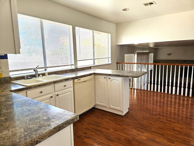 Building Photo - 3617 Tamal Ct