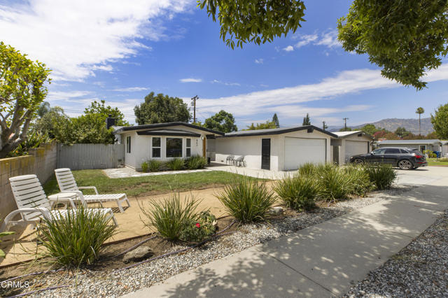 Building Photo - 863 S Vecino Dr