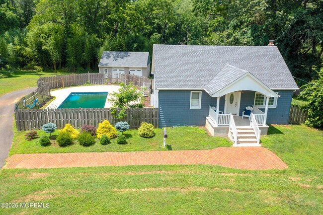 Building Photo - 65 Hurleys Ln