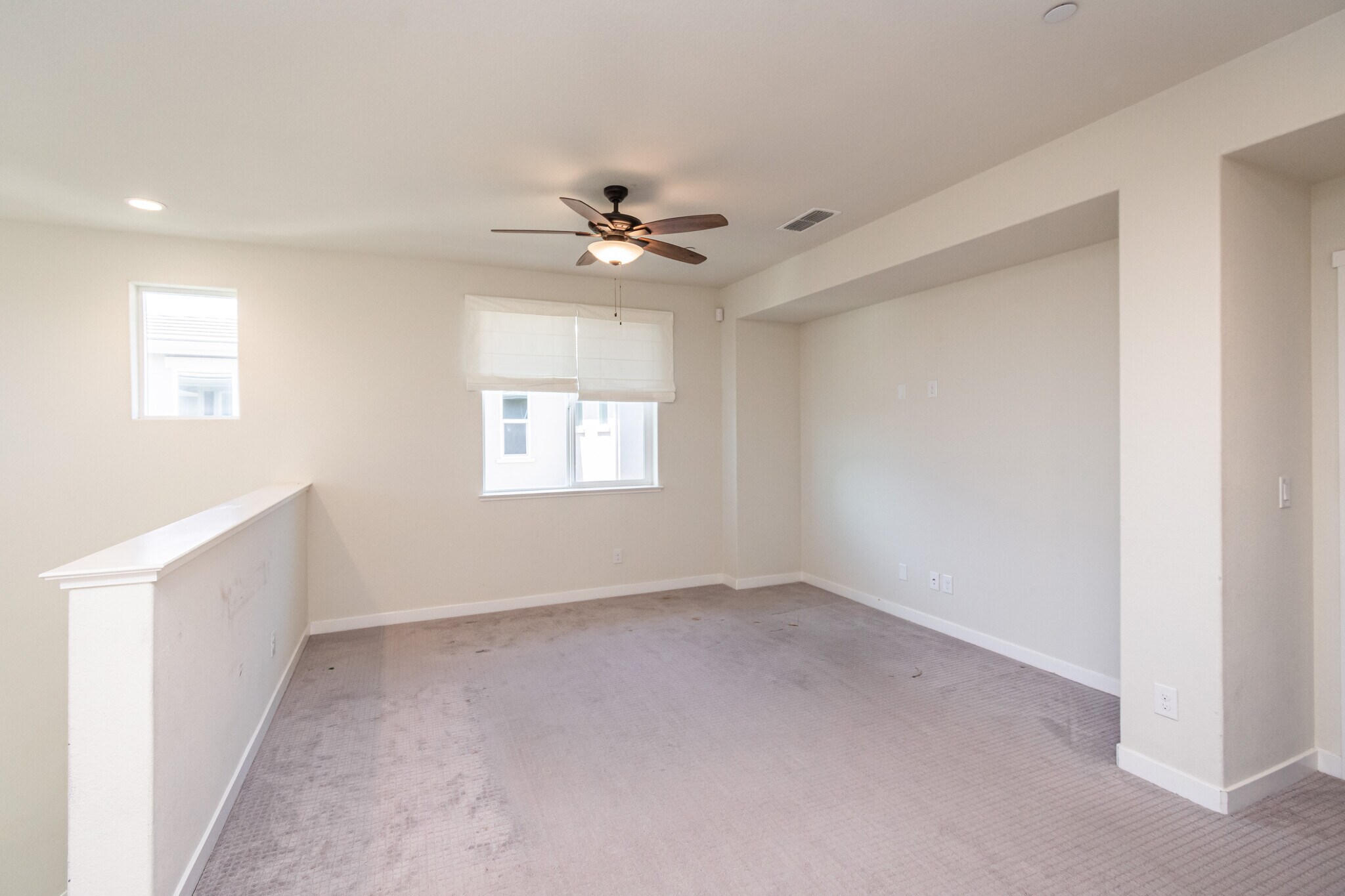 Building Photo - 4455 English Elm St