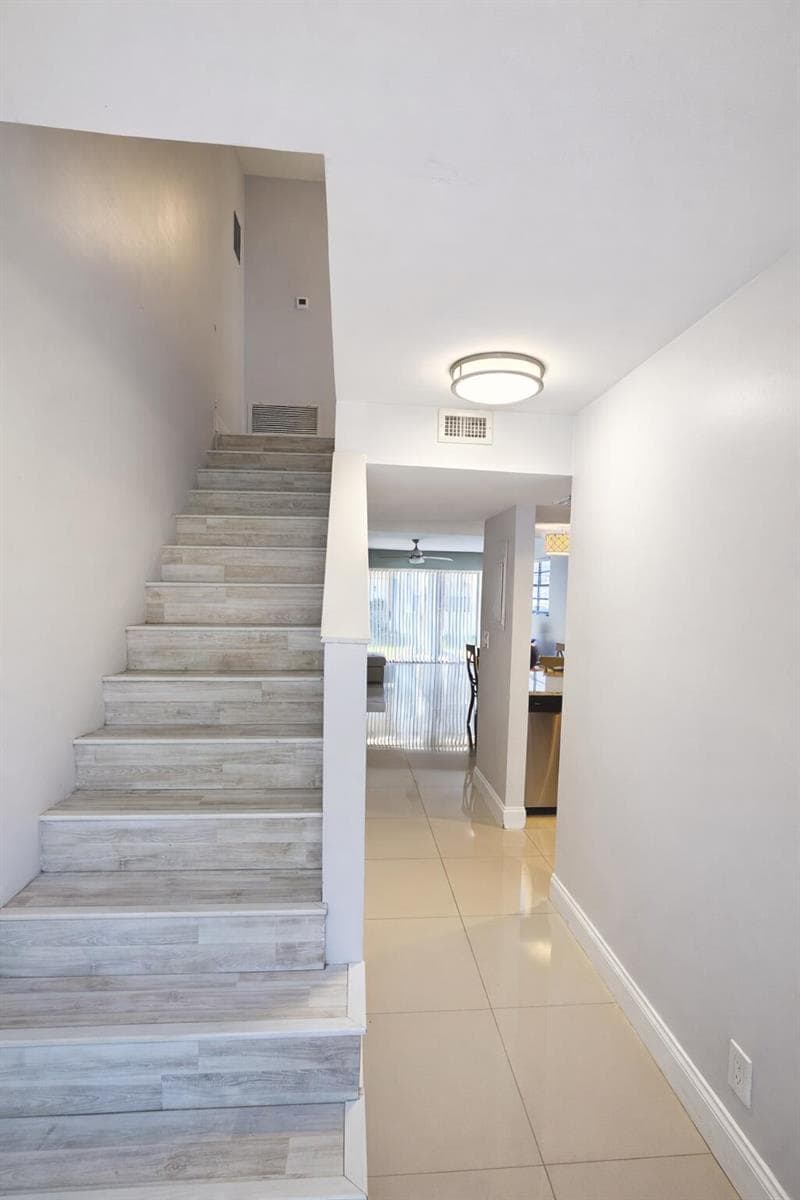 Building Photo - 11596 NW 45th St