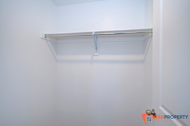 Building Photo - 763 N 3860 W