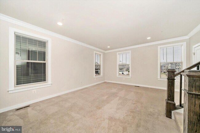 Building Photo - 3635 Stone Barn Dr