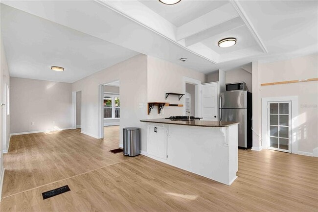 Building Photo - 2302 12th St N