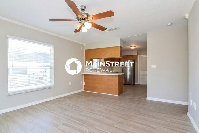 Building Photo - 2112 Sylvester Ct
