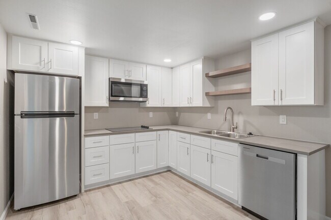 Building Photo - 4875 Garden Trail