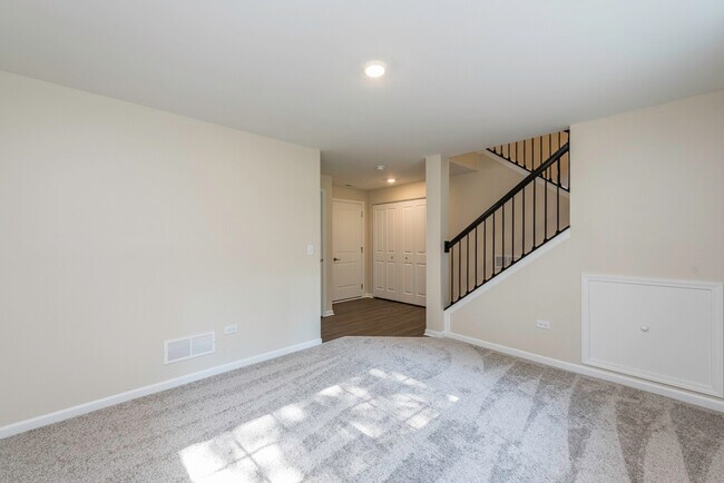 Building Photo - 804 Neubauer Circle