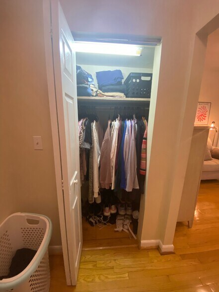 Building Photo - 38 Hemenway St