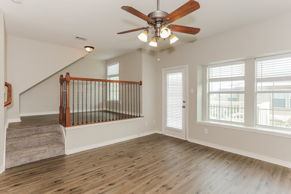 Building Photo - 12634 Bay Ave