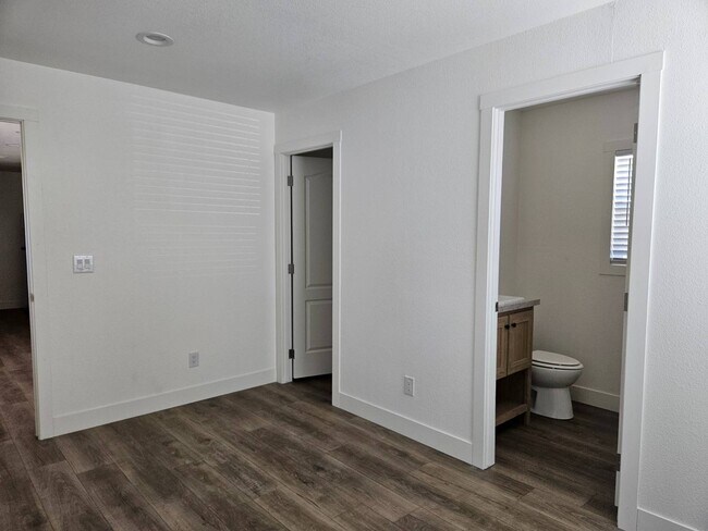 Building Photo - 1409 N French St