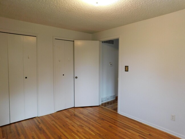 Building Photo - 799 Xenophon St