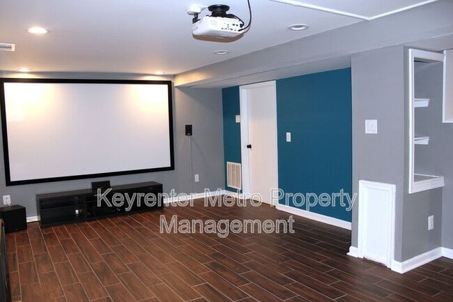 Building Photo - 9201 Fort Foote Rd