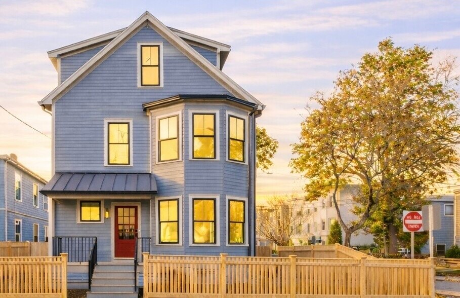 Building Photo - 315 Pearl St