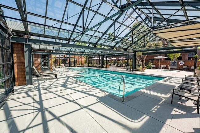 Indoor Pool - Indian Creek Apartments