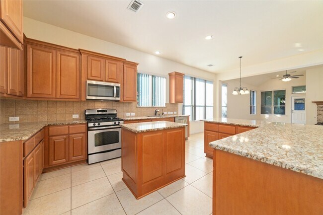 Building Photo - 16726 Aliana Lakes Ct