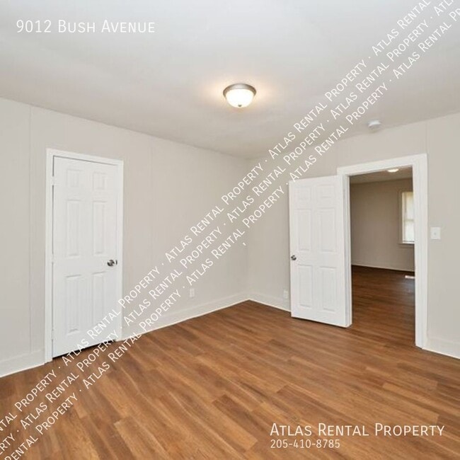Building Photo - 9012 Bush Ave