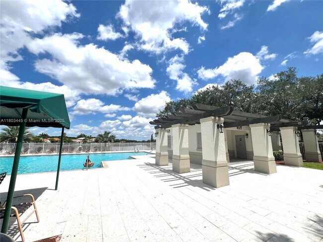 Building Photo - 808 Stanton Dr