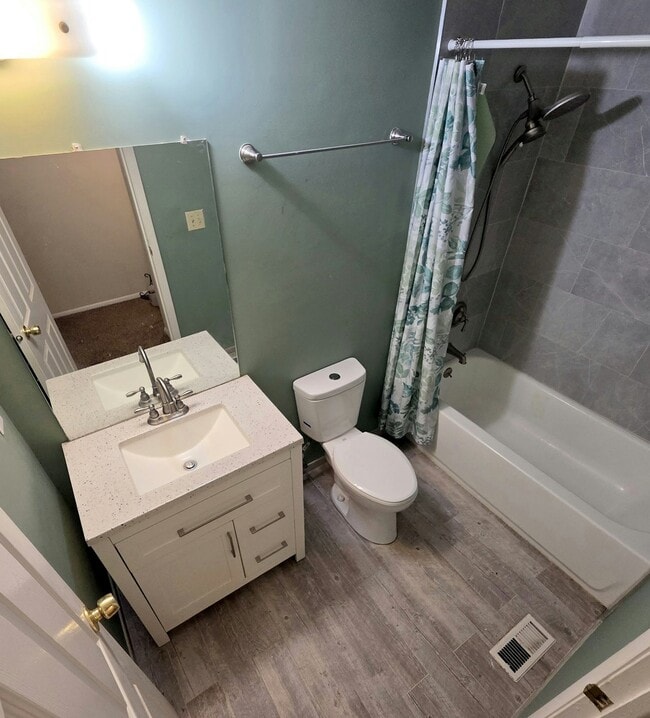 Building Photo - 4705 Midridge Dr