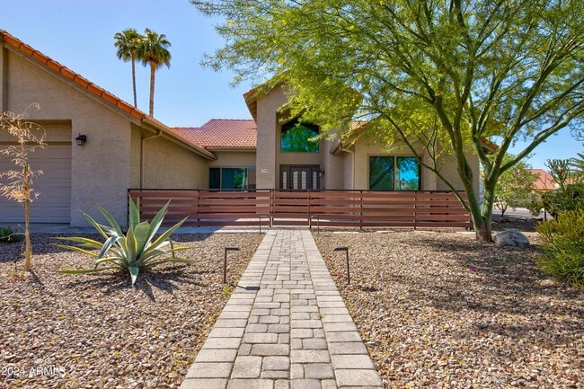 Building Photo - 1945 E Velvet Dr