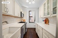 Building Photo - 117 Seaman Ave