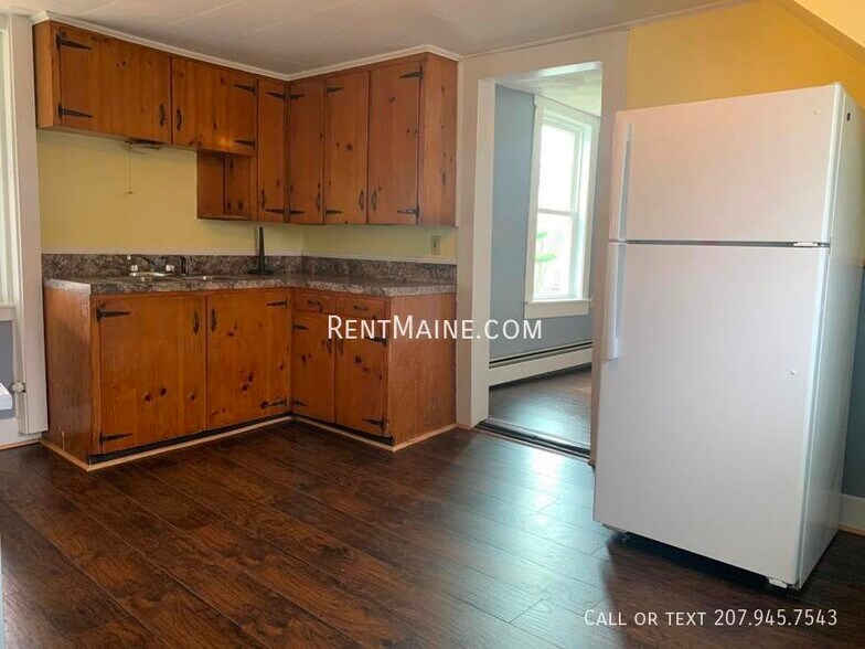 Primary Photo - 1237 State St