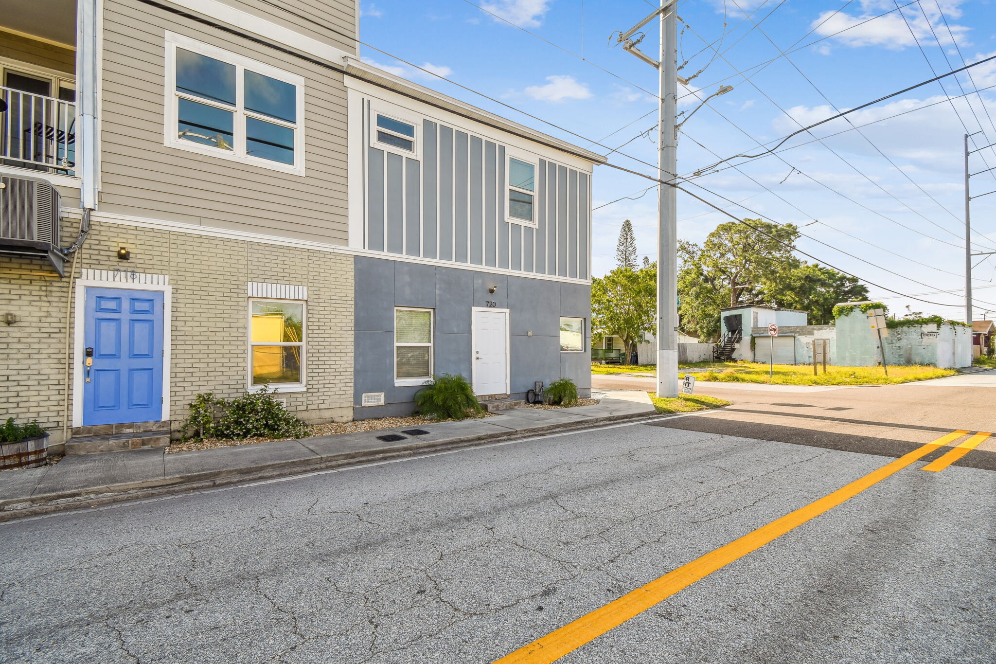 Building Photo - 720 S 22nd St