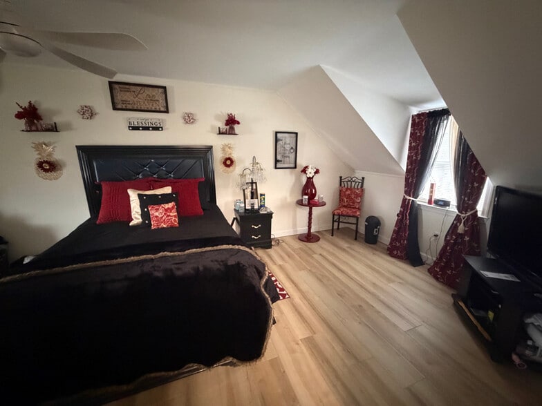 Building Photo - 230 Corsica Neck Rd