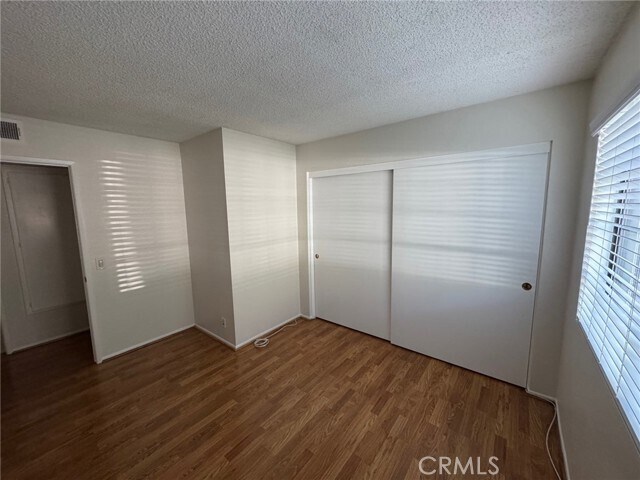 Building Photo - 1784 Shady Oaks Ct