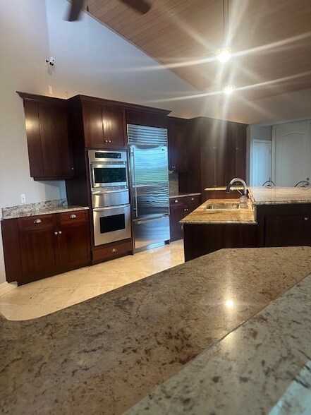 Building Photo - 15986 Cutting Horse Trail