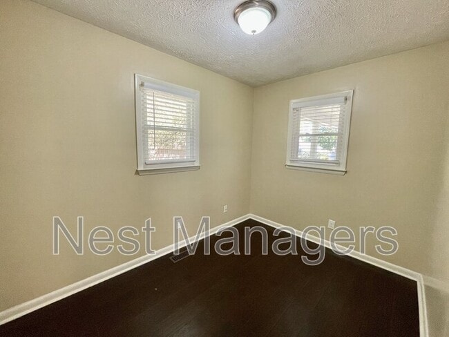 Building Photo - 6817 Bryanstone Way