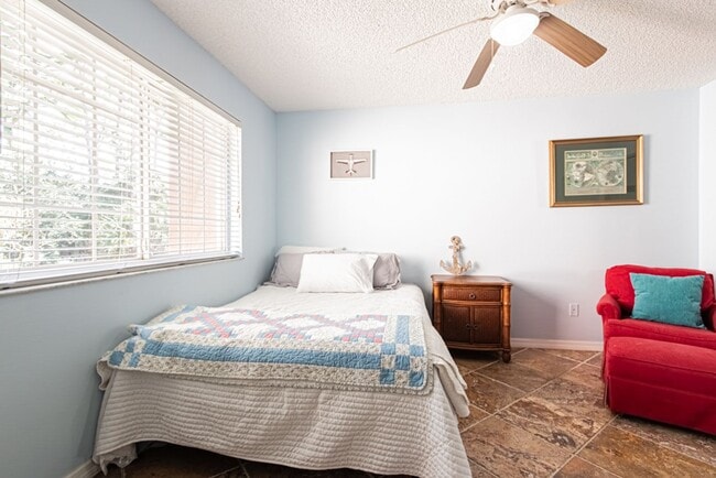 Building Photo - End-Unit 3-Bed Condo Near Downtown Naples & Beaches | Gated Resort-Style Community