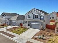 Building Photo - 10224 Hidden Pk Wy