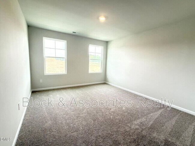 Building Photo - 304 Marmalade Sky Ln