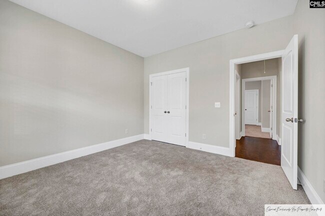 Building Photo - 320 Berlandier Ln