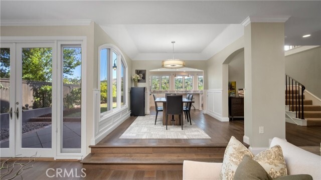 Building Photo - 10 Flintridge